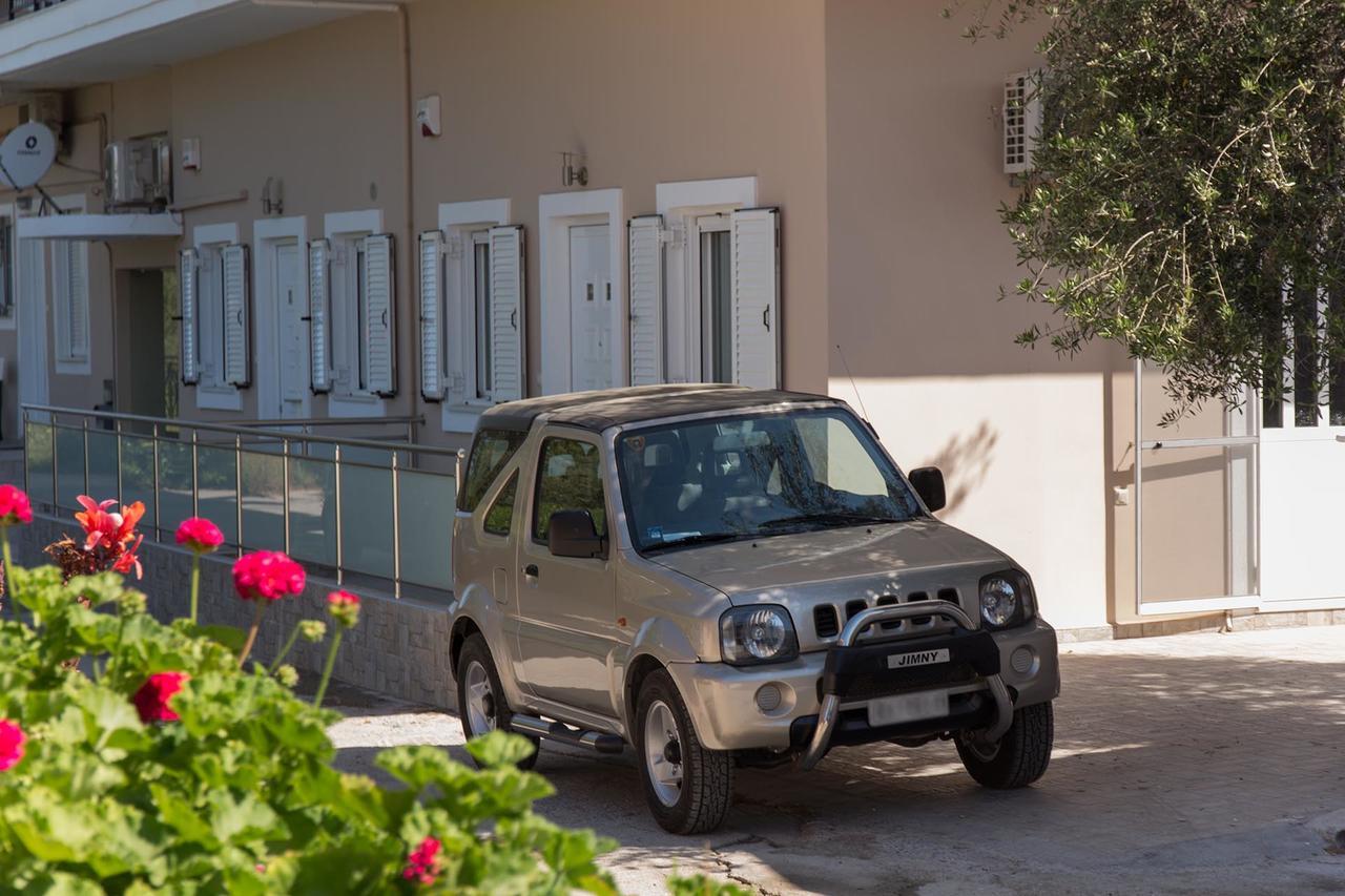 Creta Nostos Luxury Apartment Tsikalaria  Extérieur photo